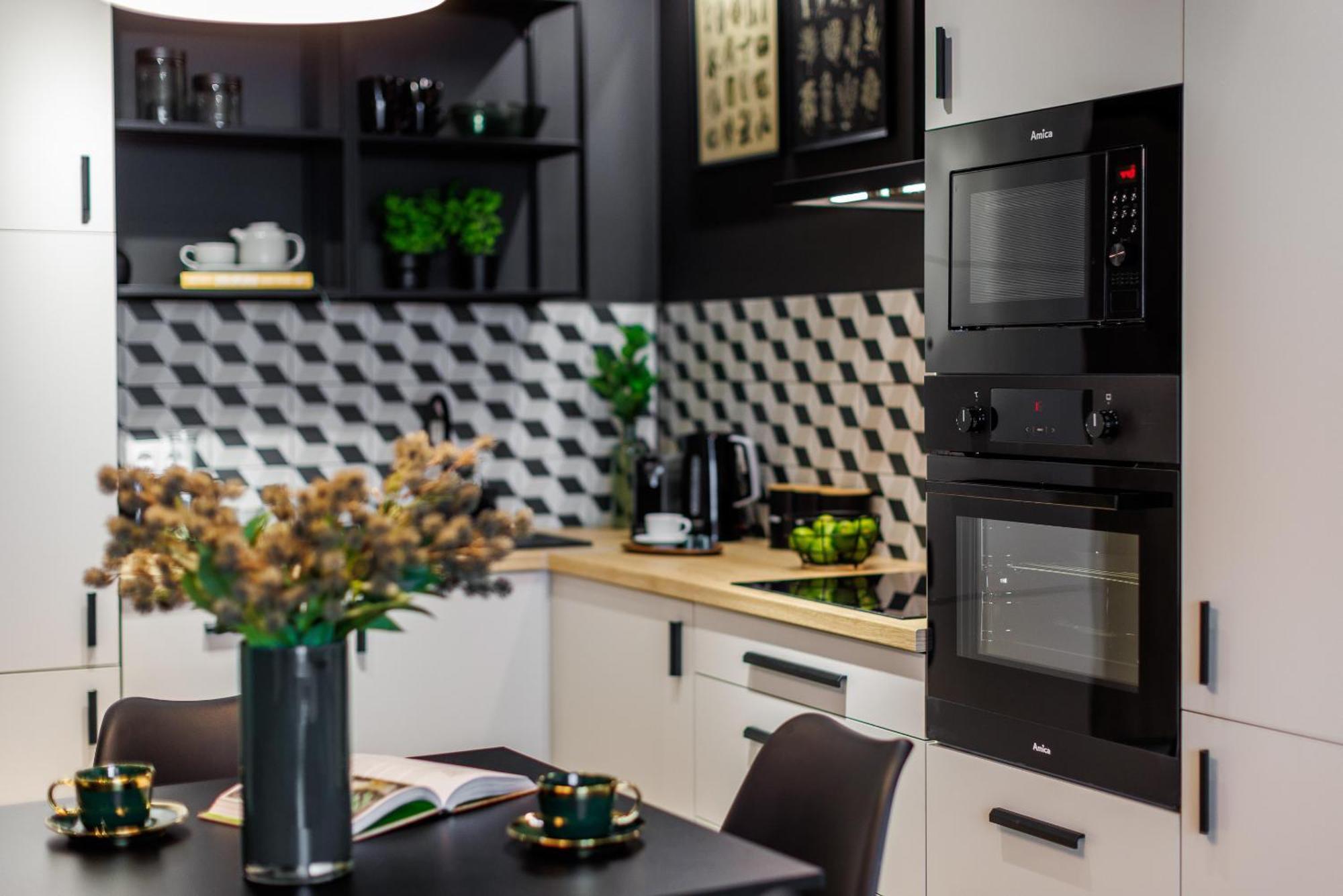 Emihouse Krakovska Apartments Жешув Экстерьер фото